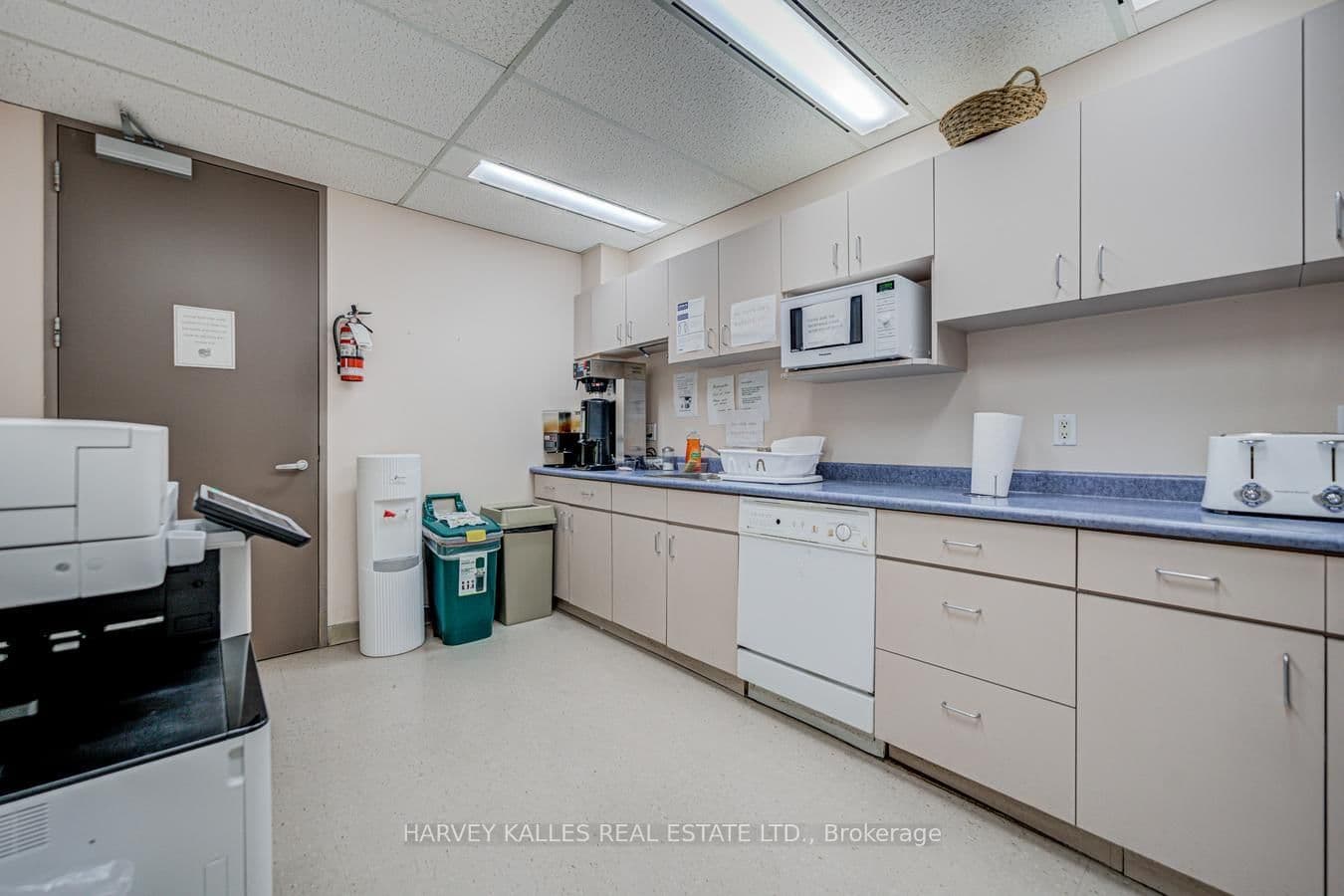 45 Sheppard Avenue E, Unit 930 thumbnail 7