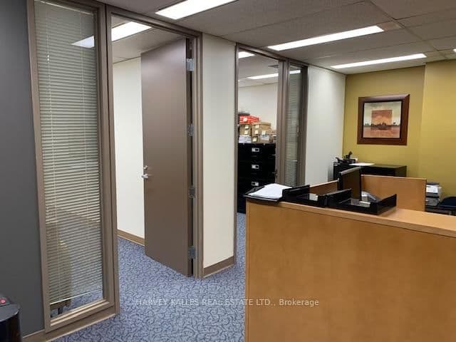 45 Sheppard Avenue E, Unit 920 thumbnail 7