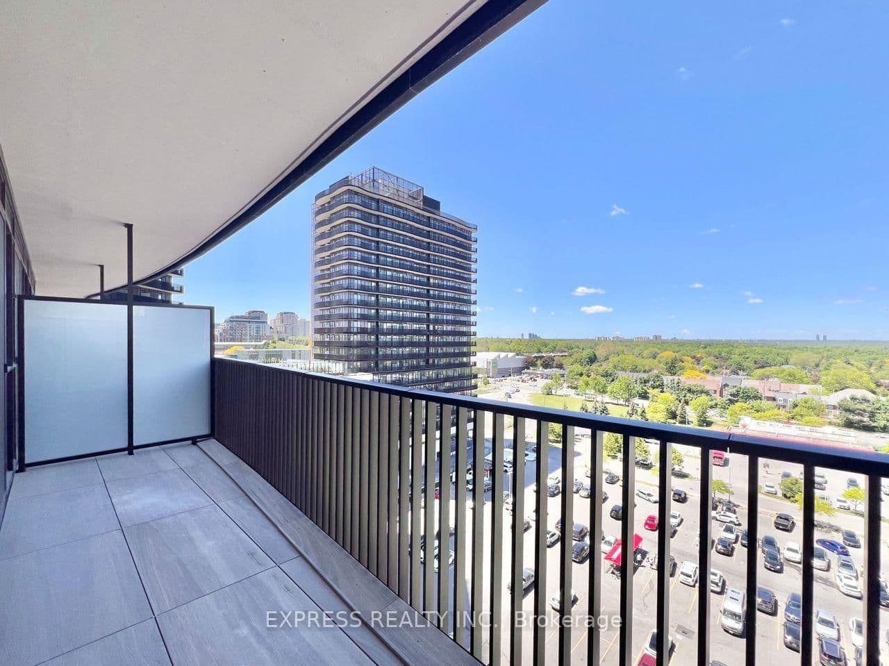 68 Esther Shiner Boulevard, Unit 1008 thumbnail 12