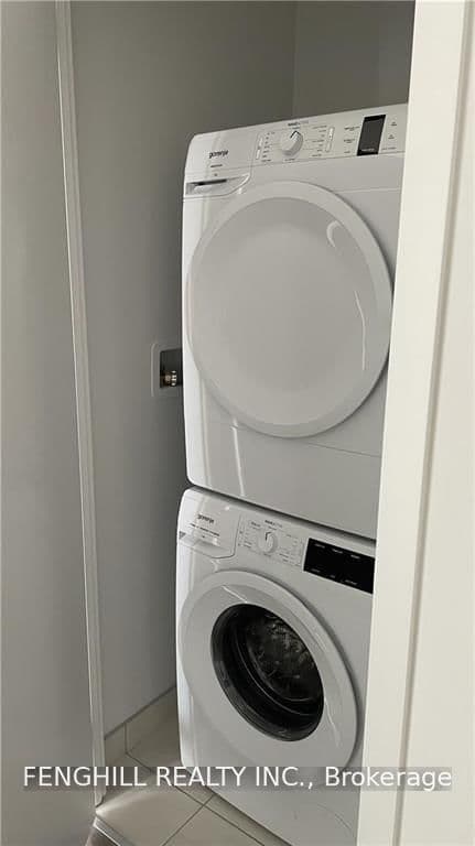 159 Wellesley Street E, Unit 2008 thumbnail 6