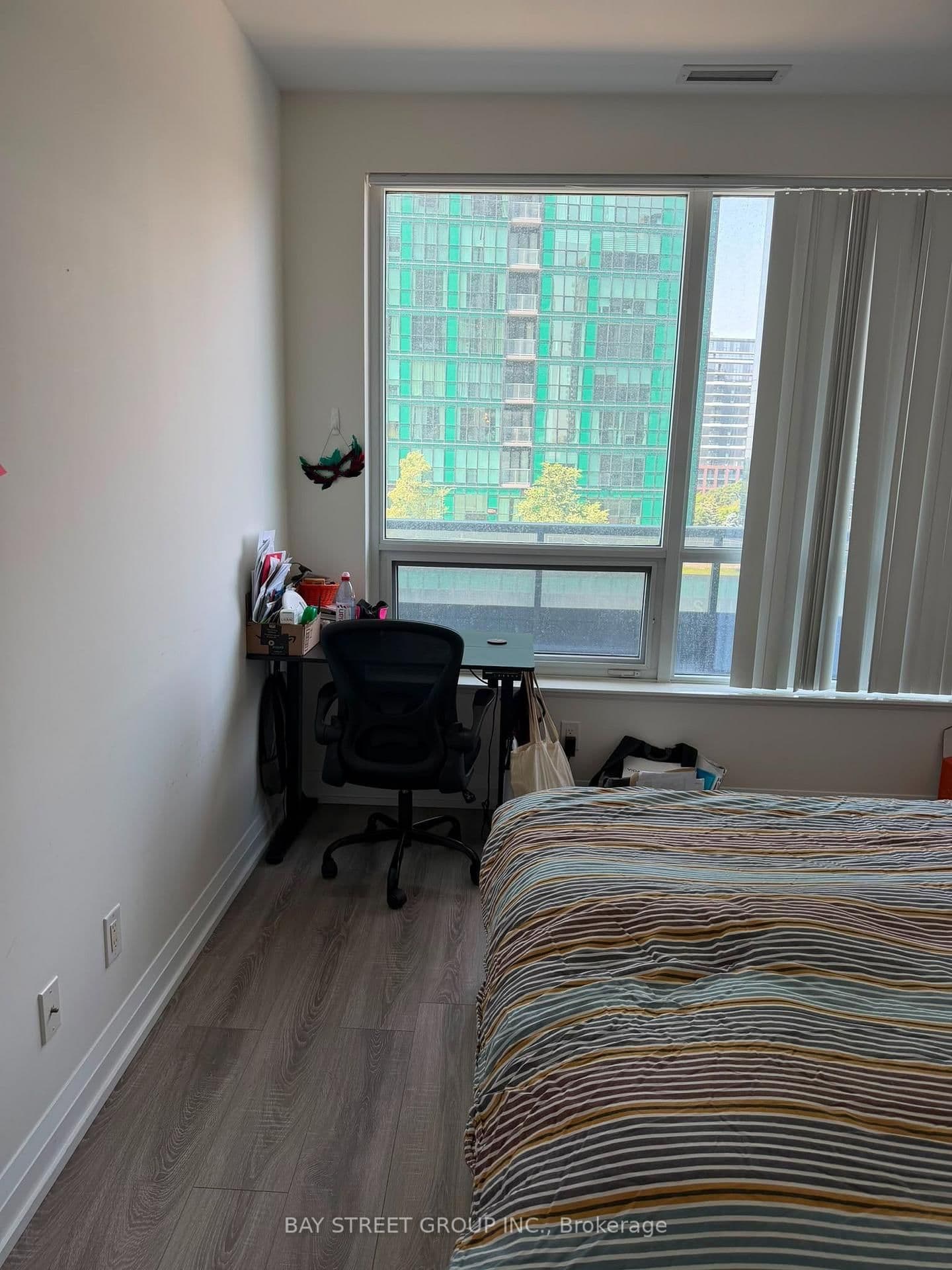 2 Anndale Drive, Unit 811 thumbnail 12