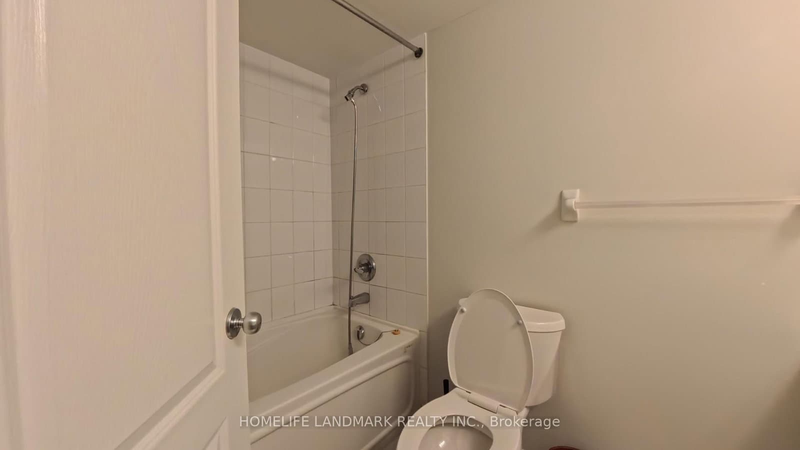 2 Rean DR Drive, Unit 710 thumbnail 22