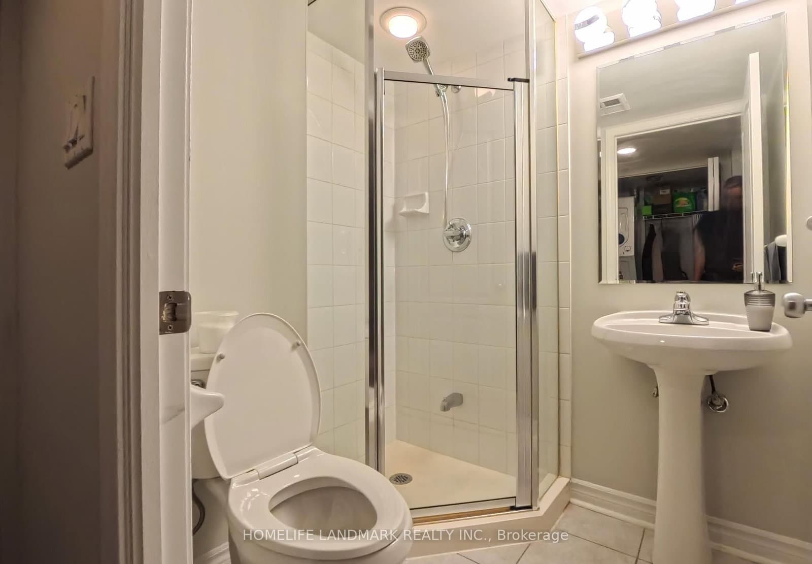 2 Rean DR Drive, Unit 710 thumbnail 24