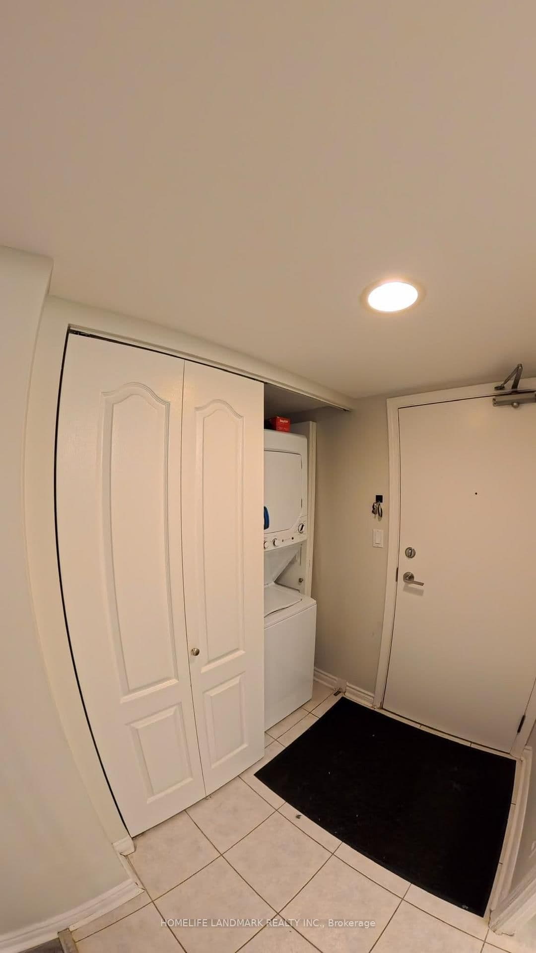 2 Rean DR Drive, Unit 710 thumbnail 3