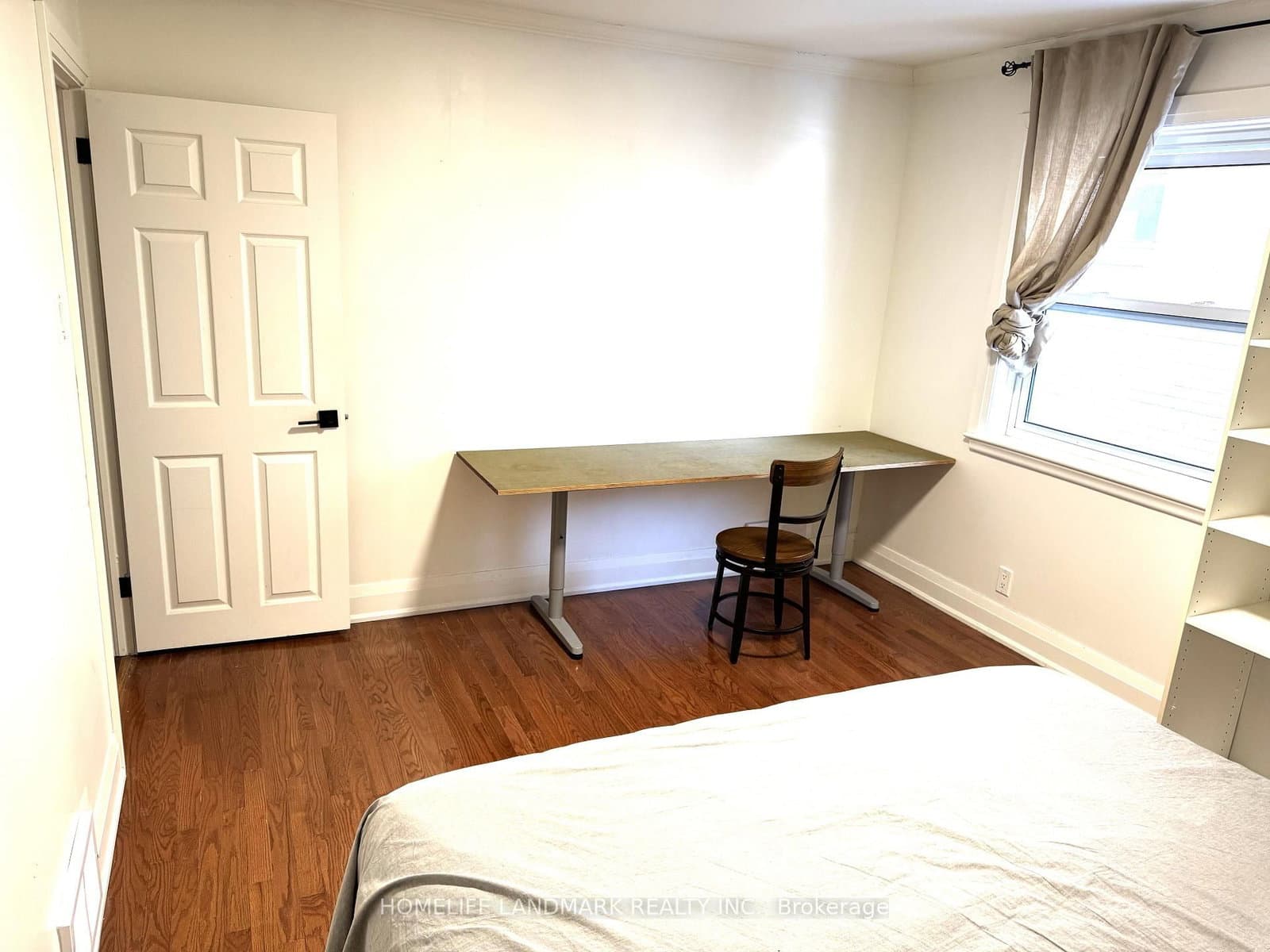 95 Poyntz Avenue thumbnail 2