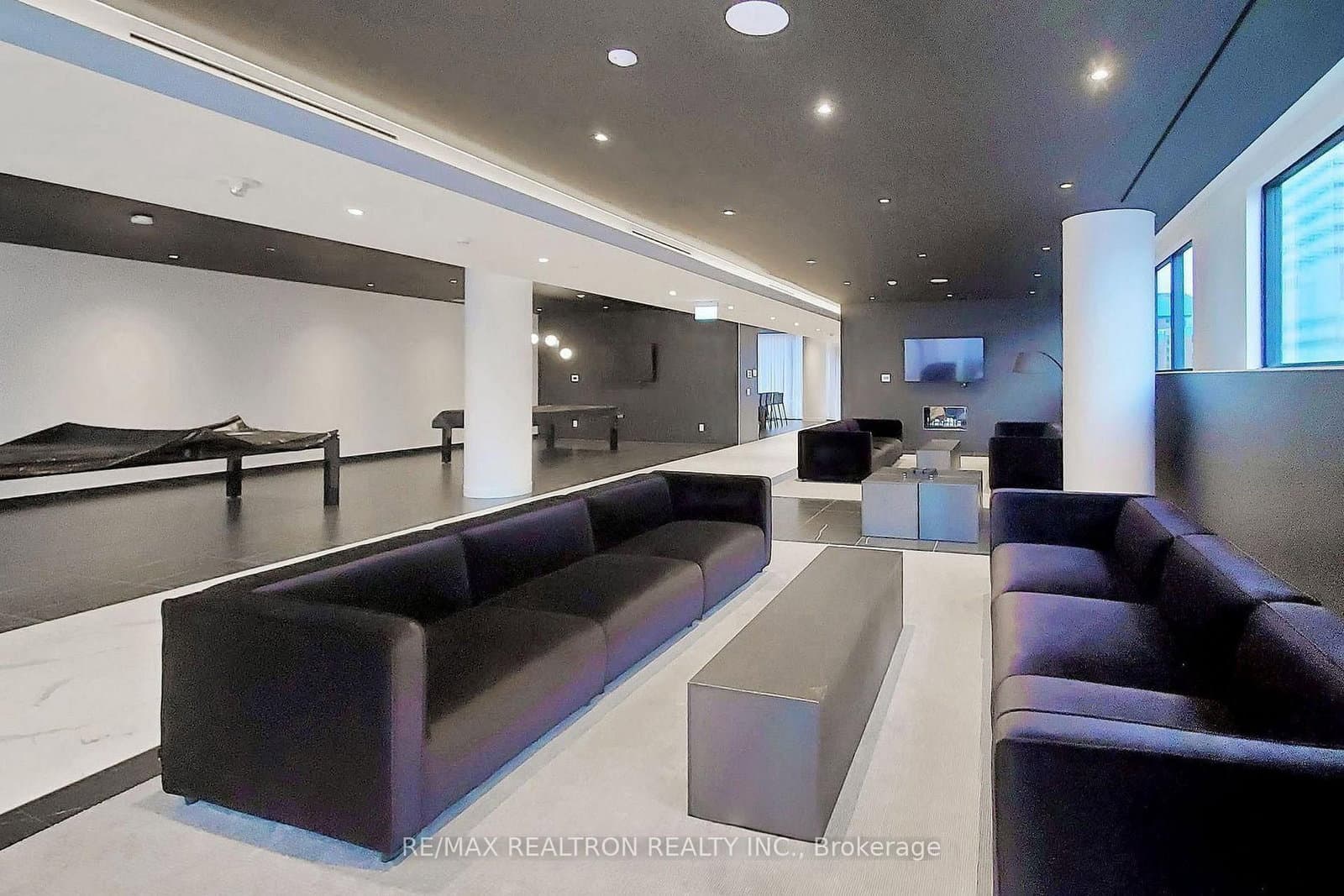 20 Edward St Street, Unit 1018 thumbnail 16