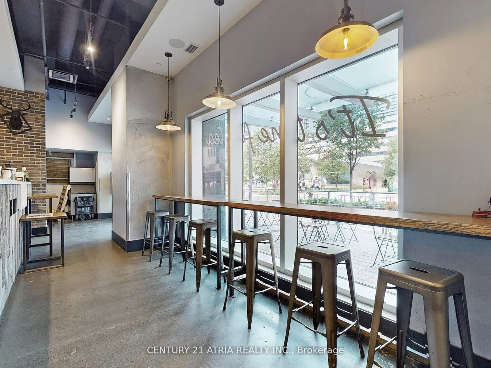 382 Yonge Street, Unit 1 thumbnail 13