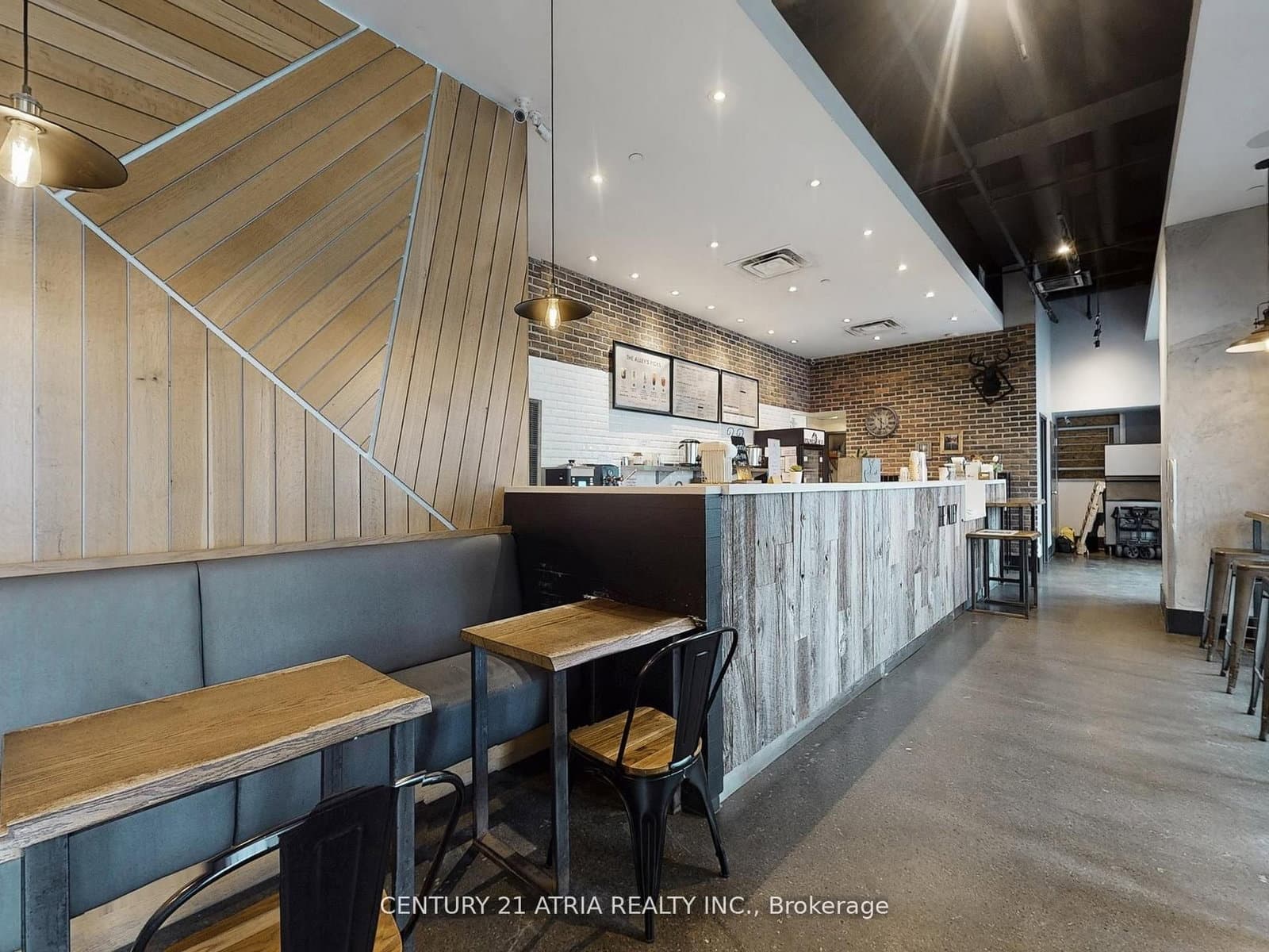 382 Yonge Street, Unit 1 thumbnail 16