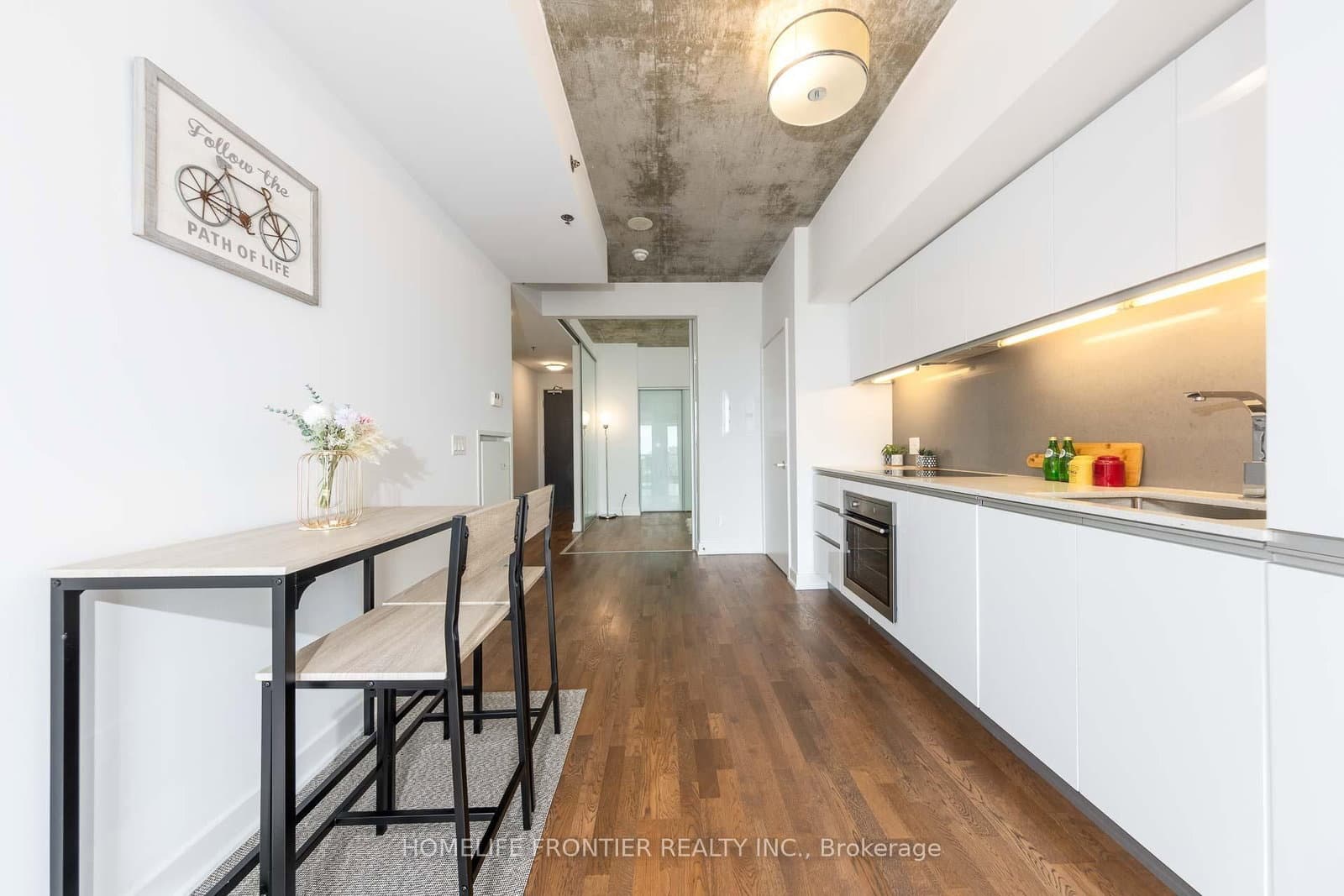 20 Minowan Miikan Lane, Unit 717 thumbnail 10