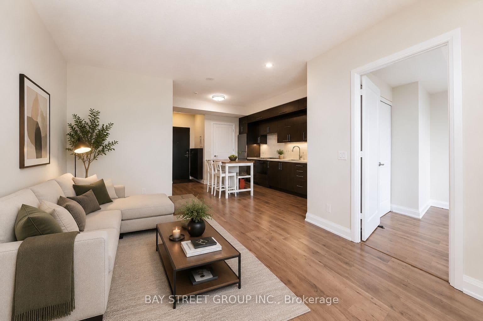5 Sheppard Avenue E, Unit 4218 thumbnail 14