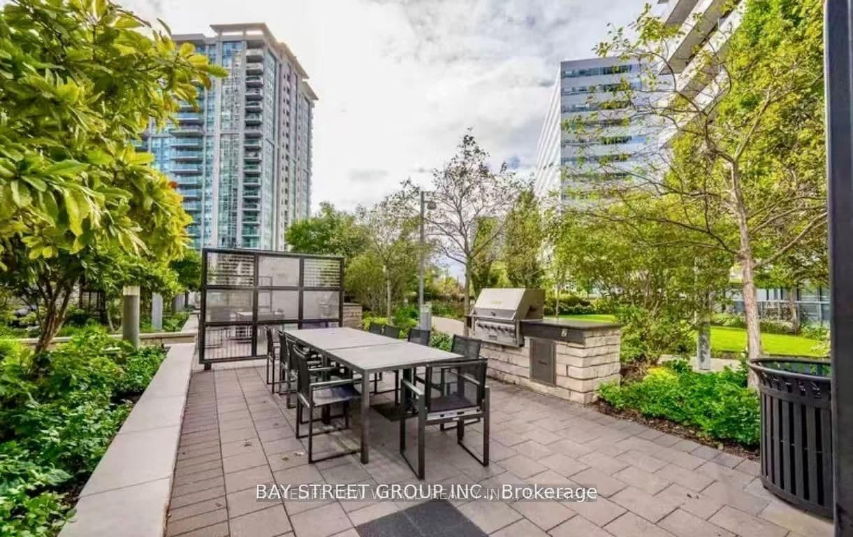 5 Sheppard Avenue E, Unit 4218 thumbnail 24