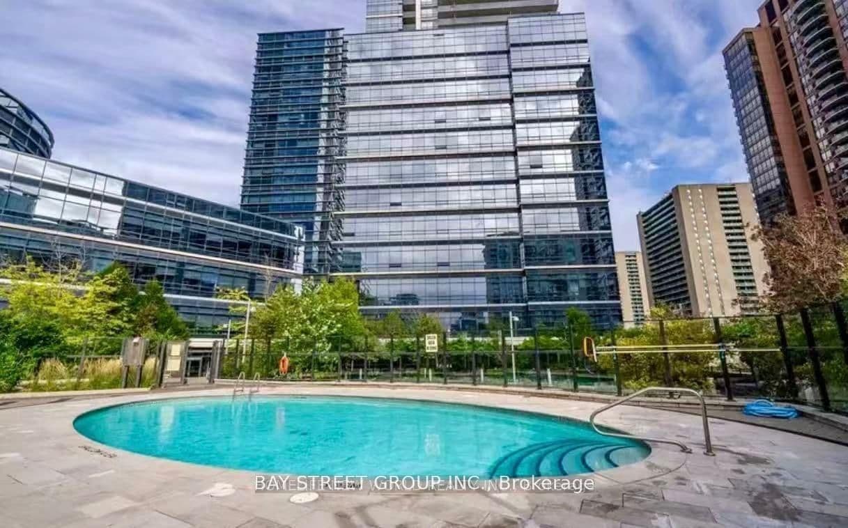 5 Sheppard Avenue E, Unit 4218 thumbnail 26