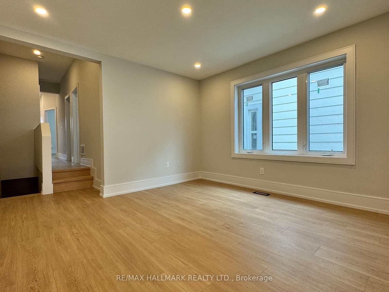 116 Bellevue Avenue, Unit Upper thumbnail 4