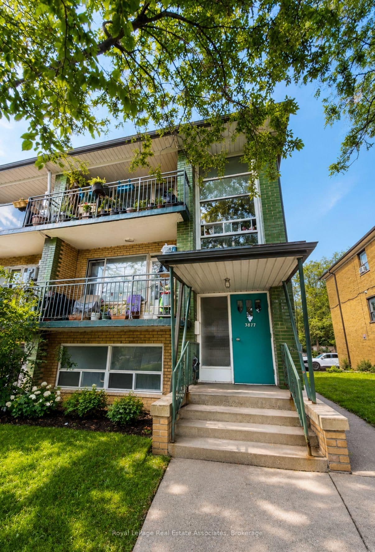 3877 Bathurst Street, Unit 1 - Image 1