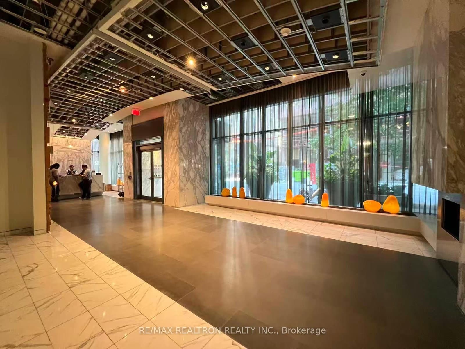 8 Charlotte Street, Unit 214 thumbnail 2