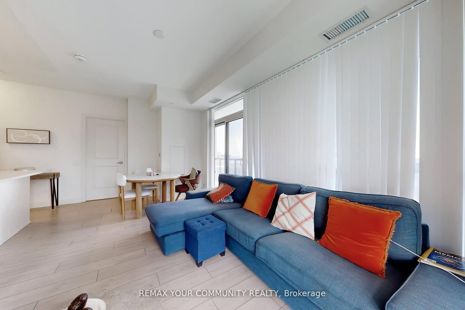 4955 Yonge Street, Unit 2117 thumbnail 10
