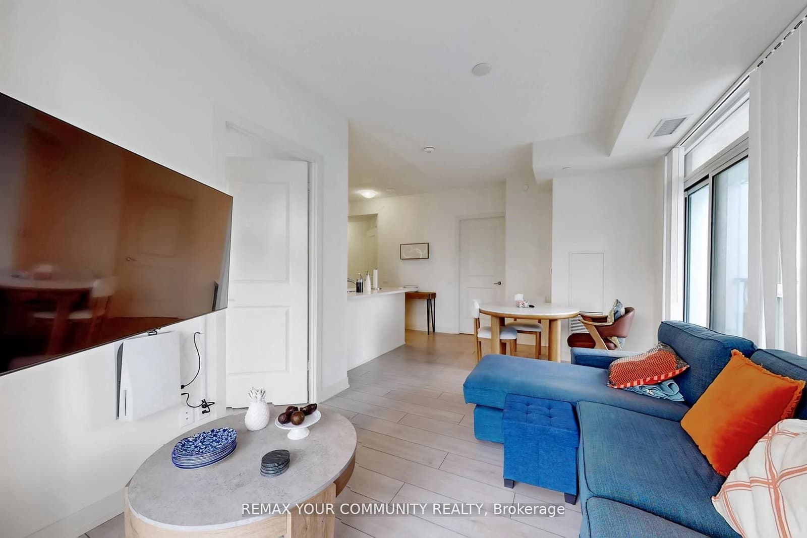 4955 Yonge Street, Unit 2117 thumbnail 11