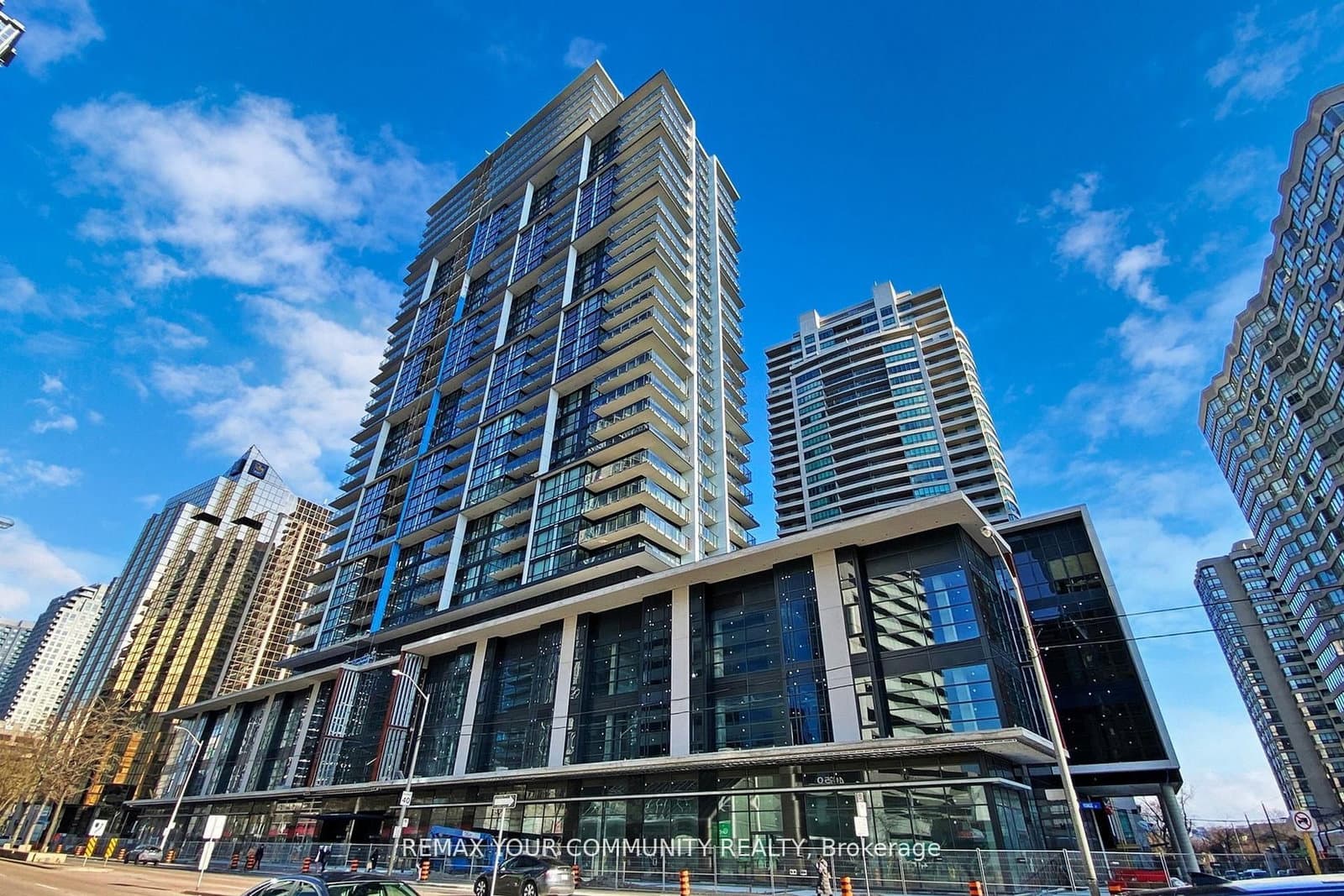 4955 Yonge Street, Unit 2117 thumbnail 2