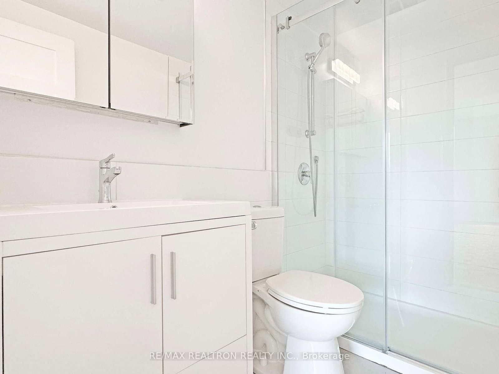 10 Shallmar Boulevard, Unit 607 thumbnail 11