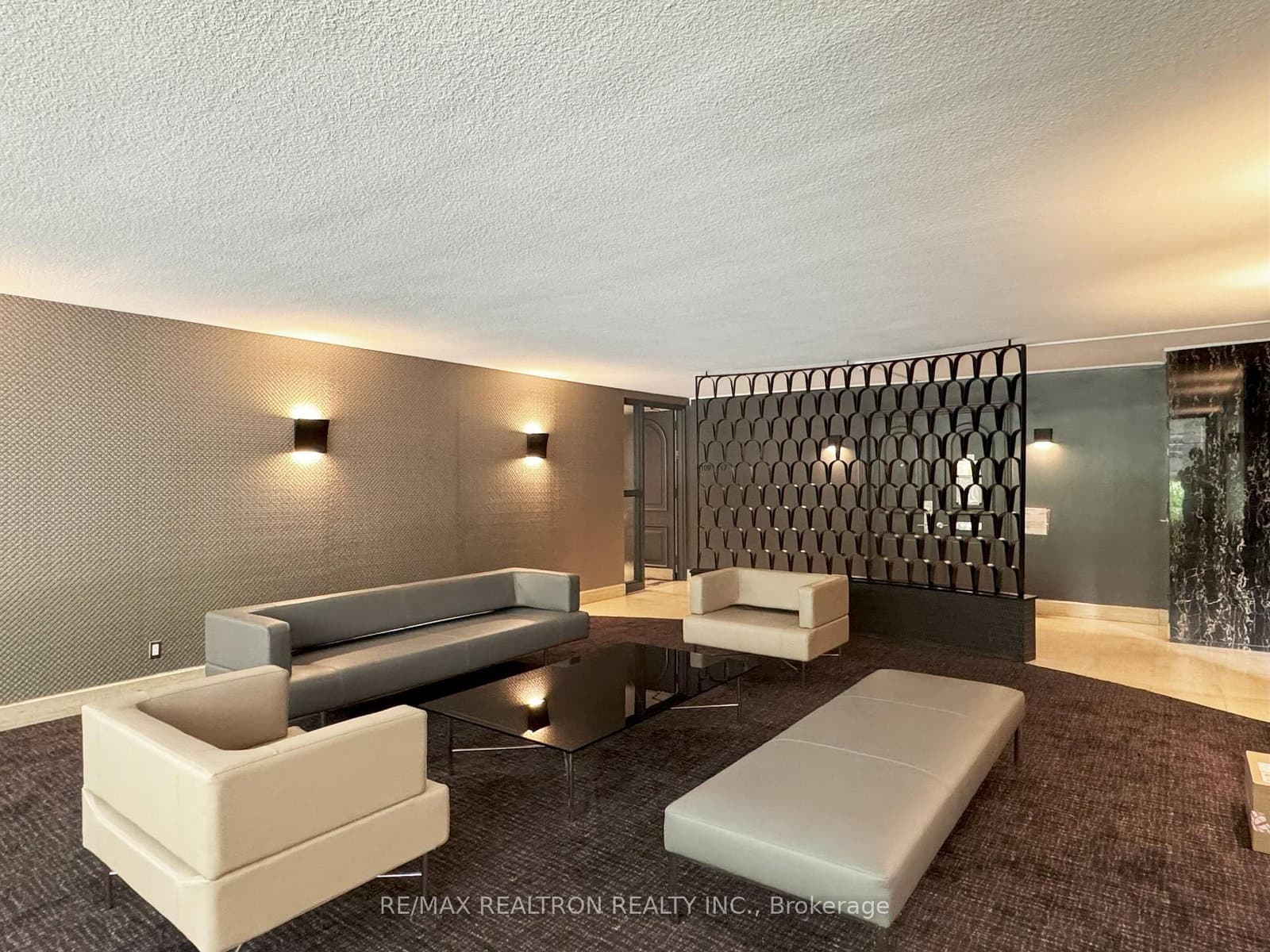 10 Shallmar Boulevard, Unit 607 thumbnail 19