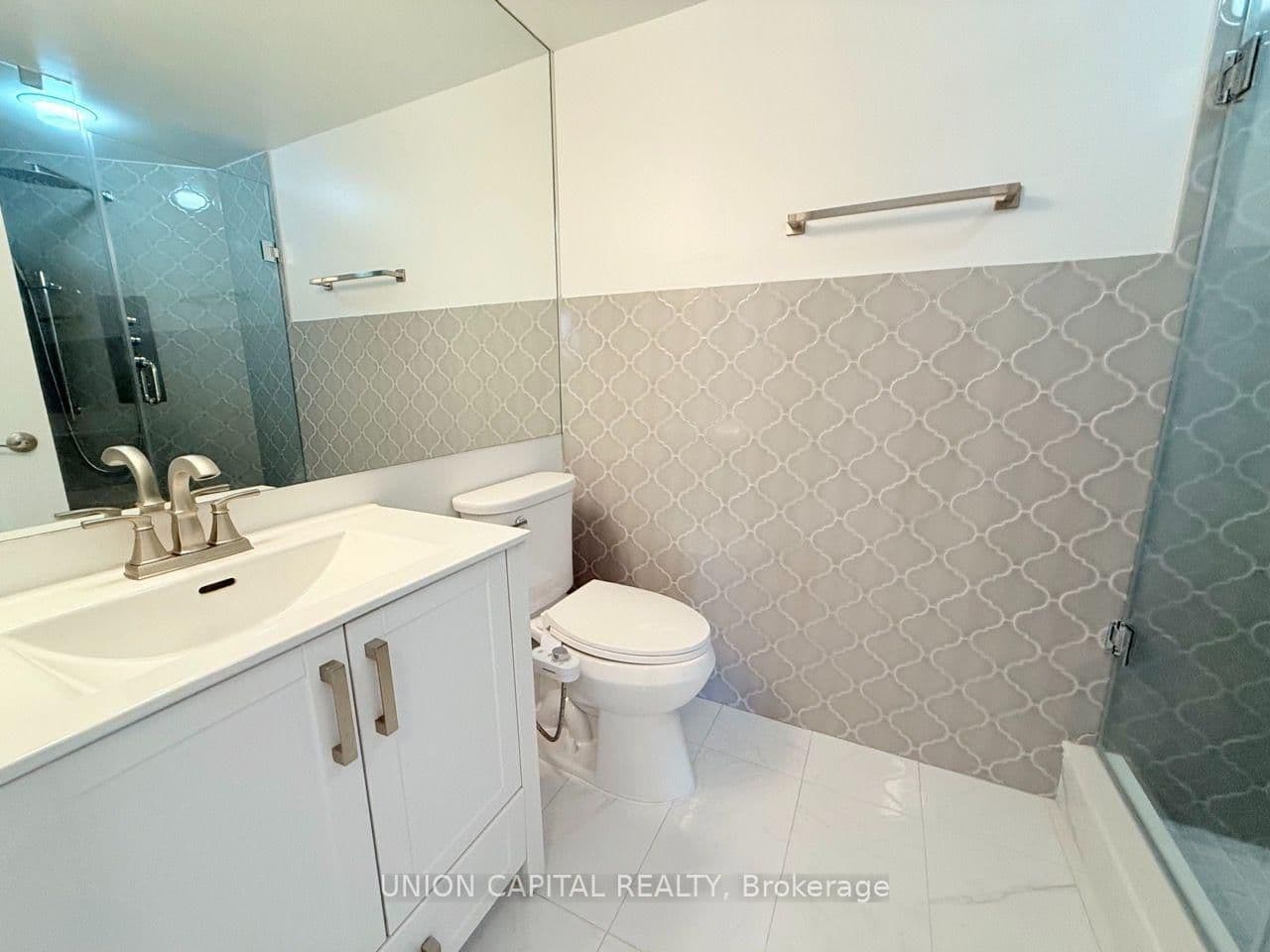 78 Harrison Garden Boulevard, Unit 1007 thumbnail 11