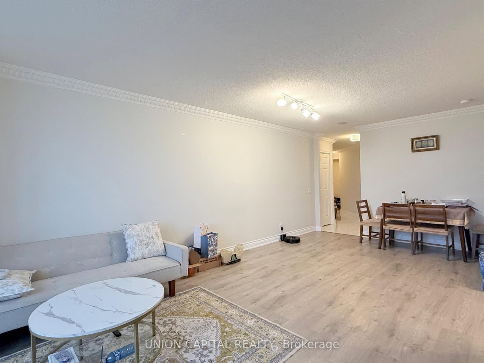 78 Harrison Garden Boulevard, Unit 1007 thumbnail 16