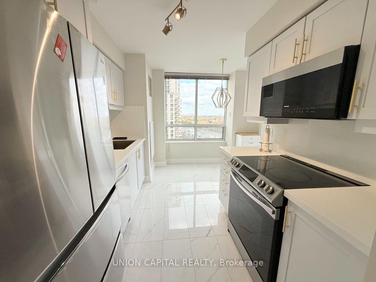 78 Harrison Garden Boulevard, Unit 1007 thumbnail 19