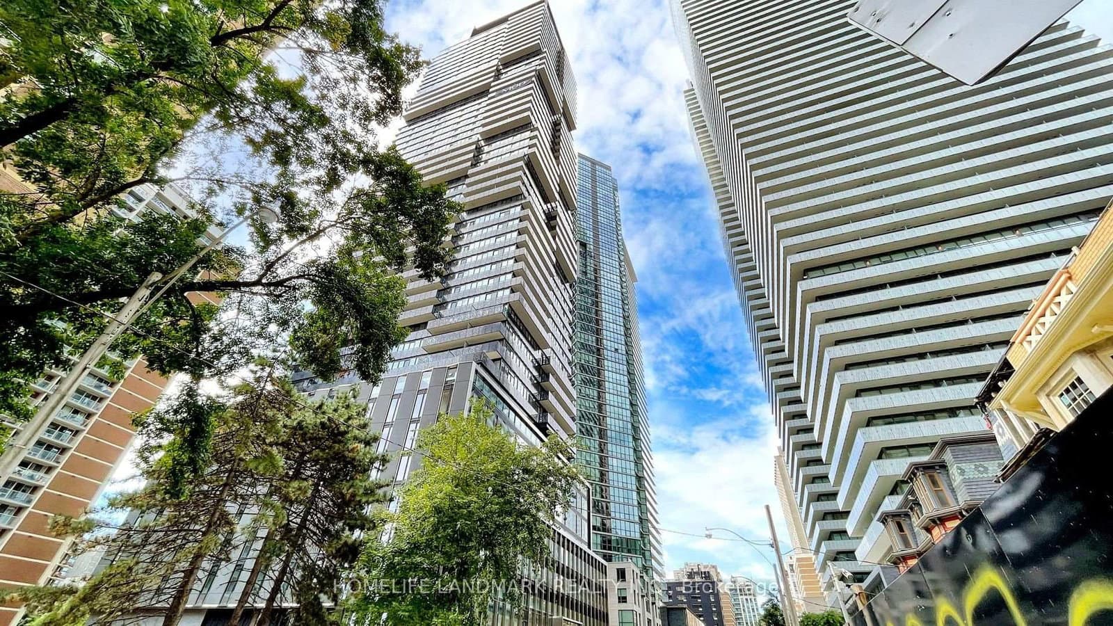 55 Charles Street E, Unit TH05