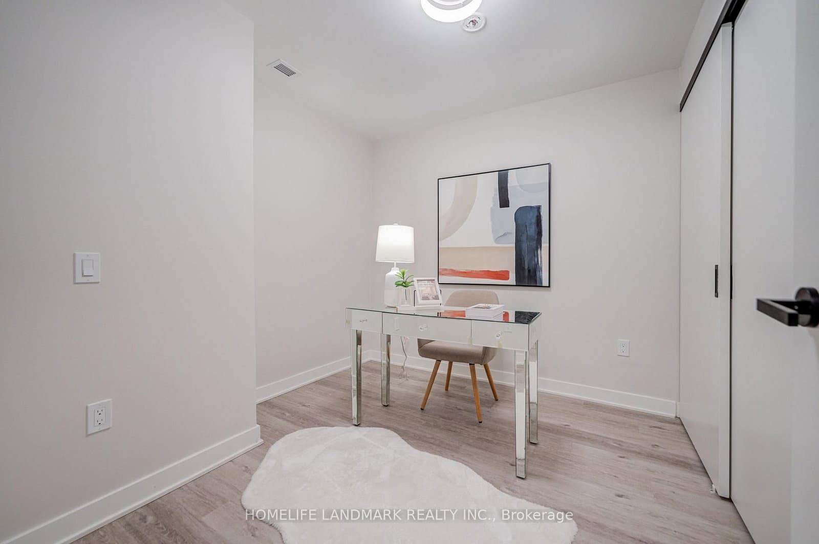 55 Charles Street E, Unit TH05 thumbnail 7