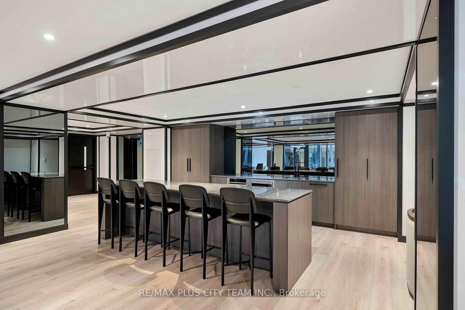 28 Eastern Avenue, Unit 926 thumbnail 23