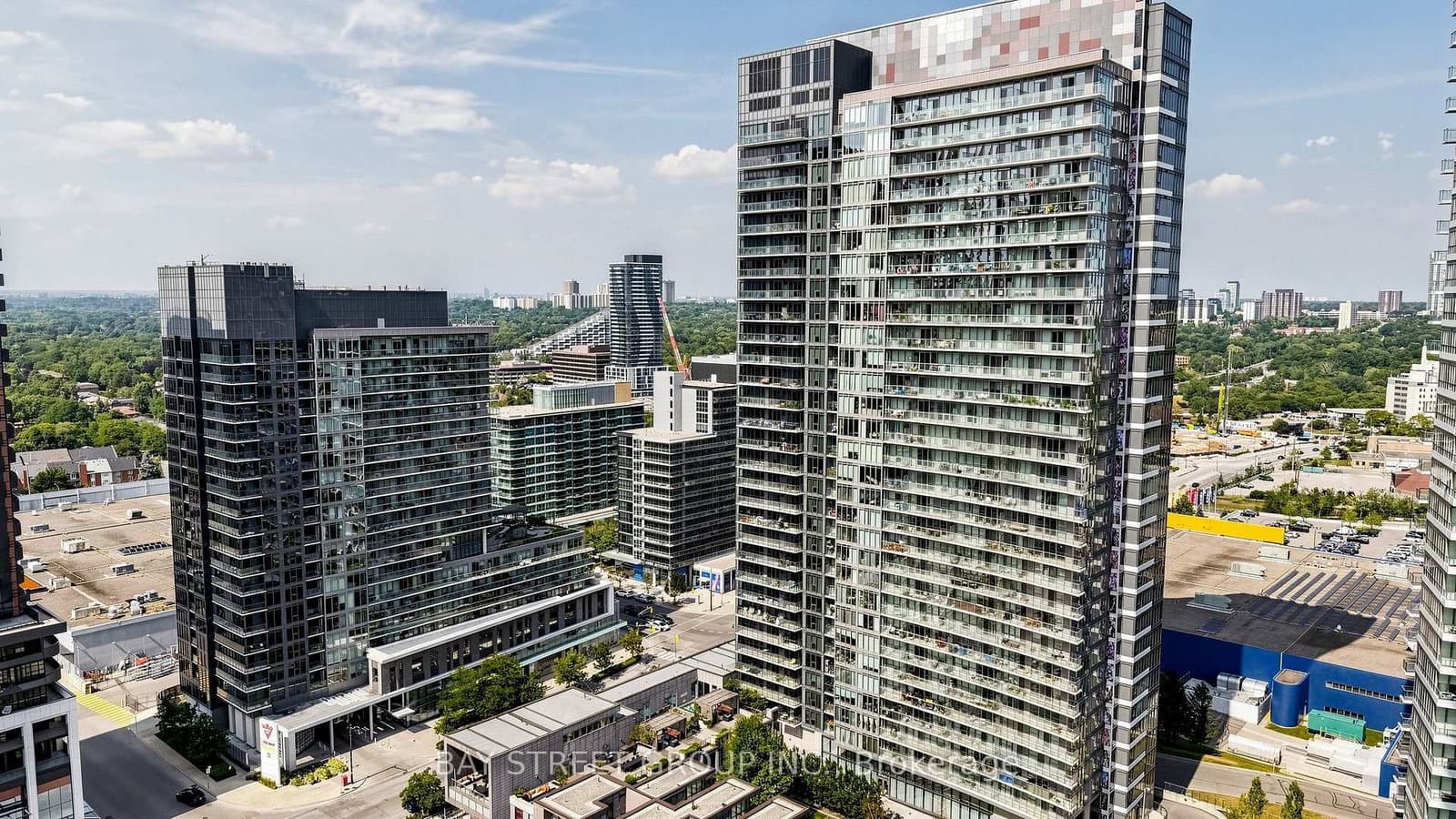 95 McMahon Drive, Unit 2515 thumbnail 33