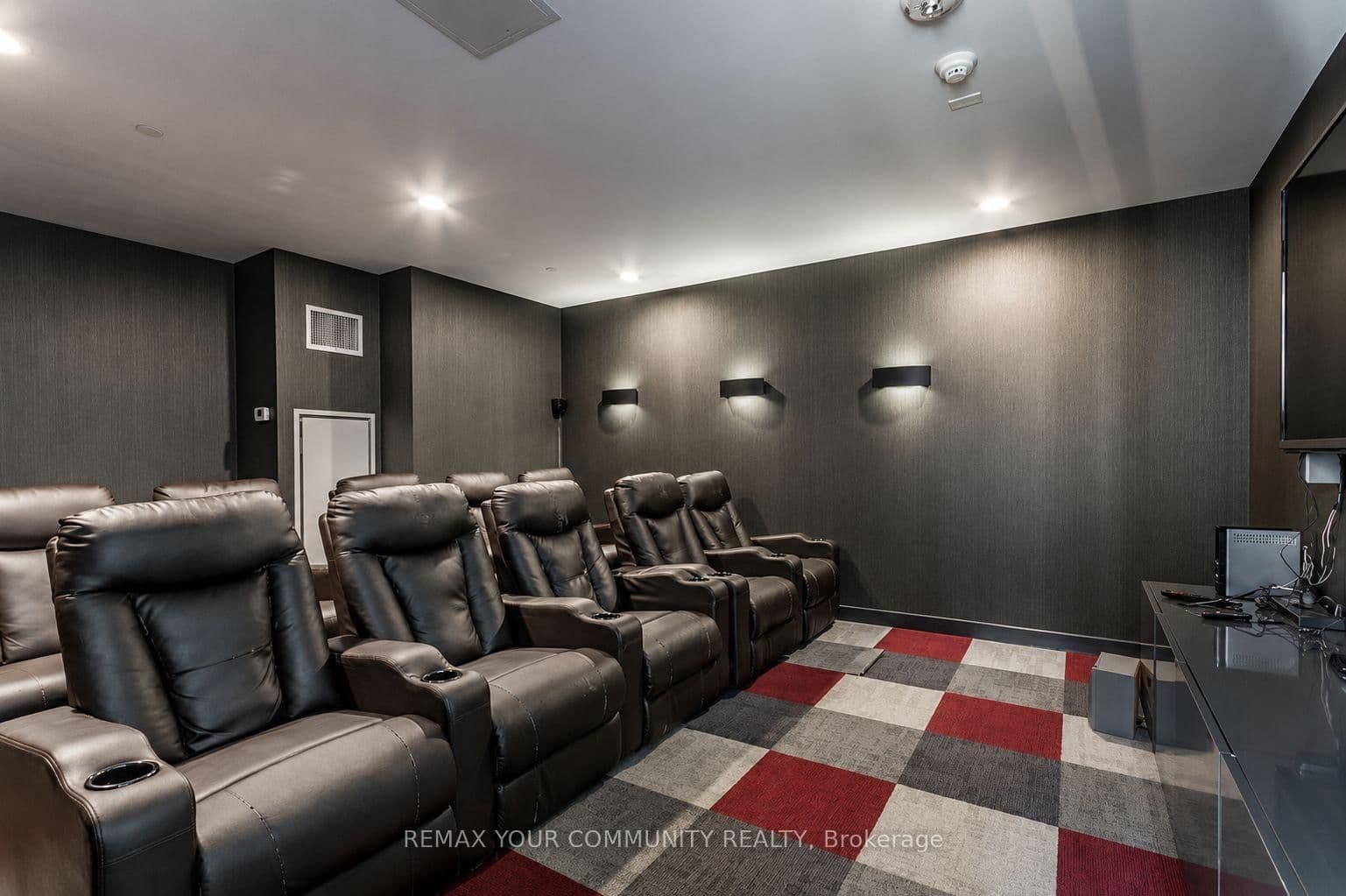 105 George Street, Unit 1412 thumbnail 32