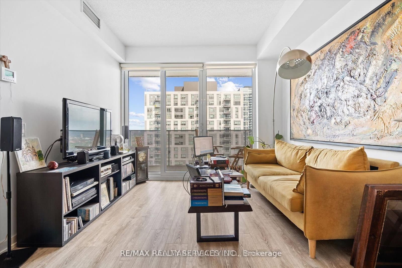20 Tubman Avenue, Unit 2307 thumbnail 6