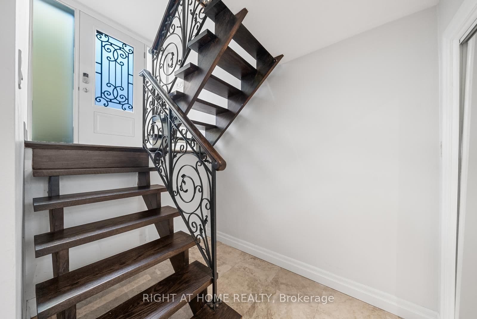40 Heathview Avenue thumbnail 35