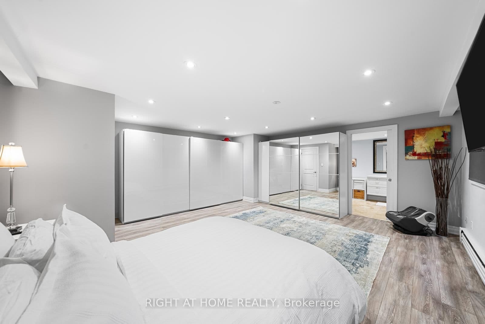 40 Heathview Avenue thumbnail 37