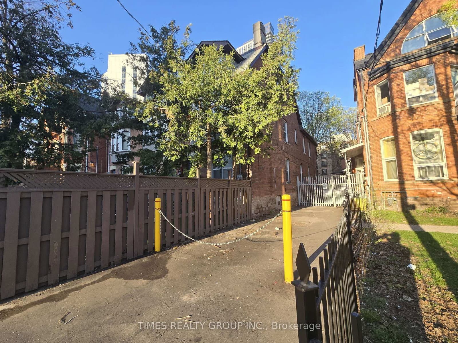 66-66A-68 Pembroke Street thumbnail 3