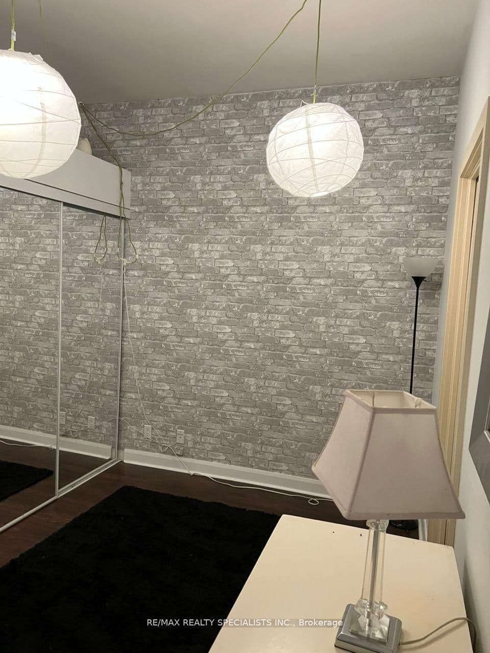 700 King Street W, Unit 519 thumbnail 12