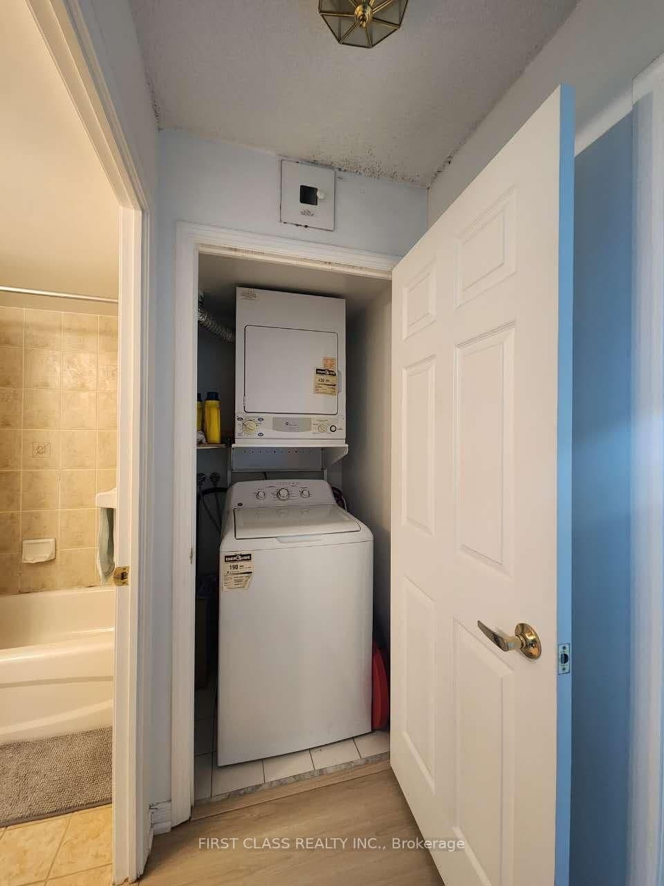 22 Olive Avenue, Unit Lph10 thumbnail 4
