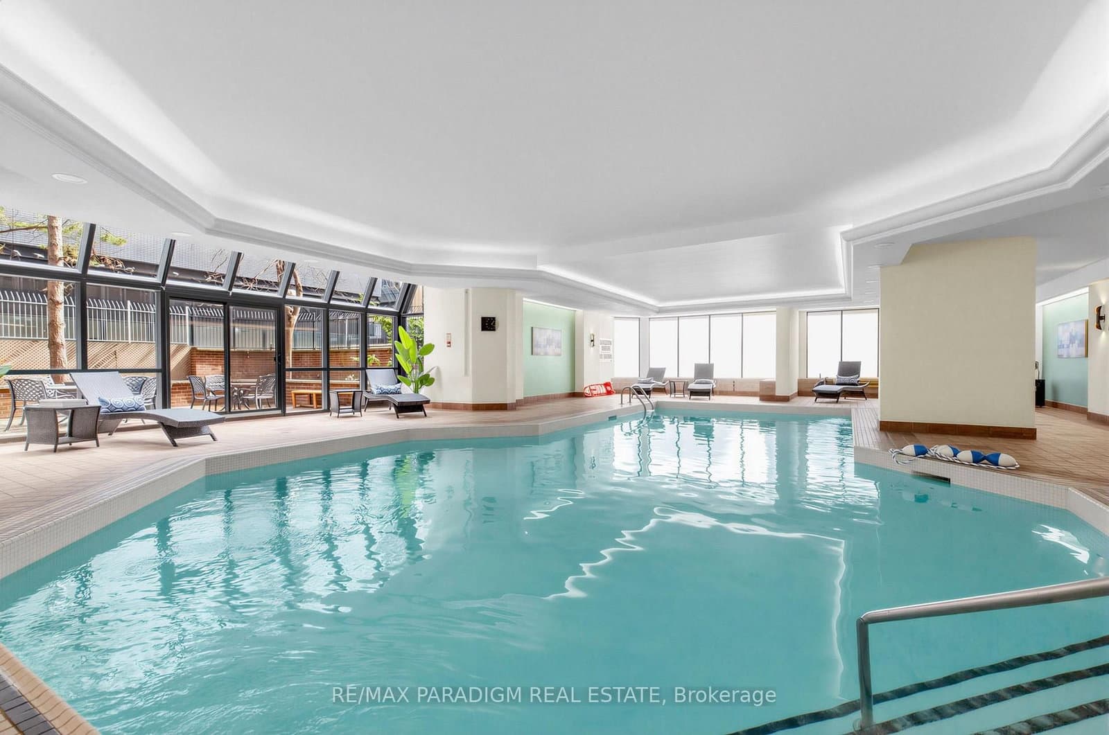 633 Bay Street, Unit 1914 thumbnail 5