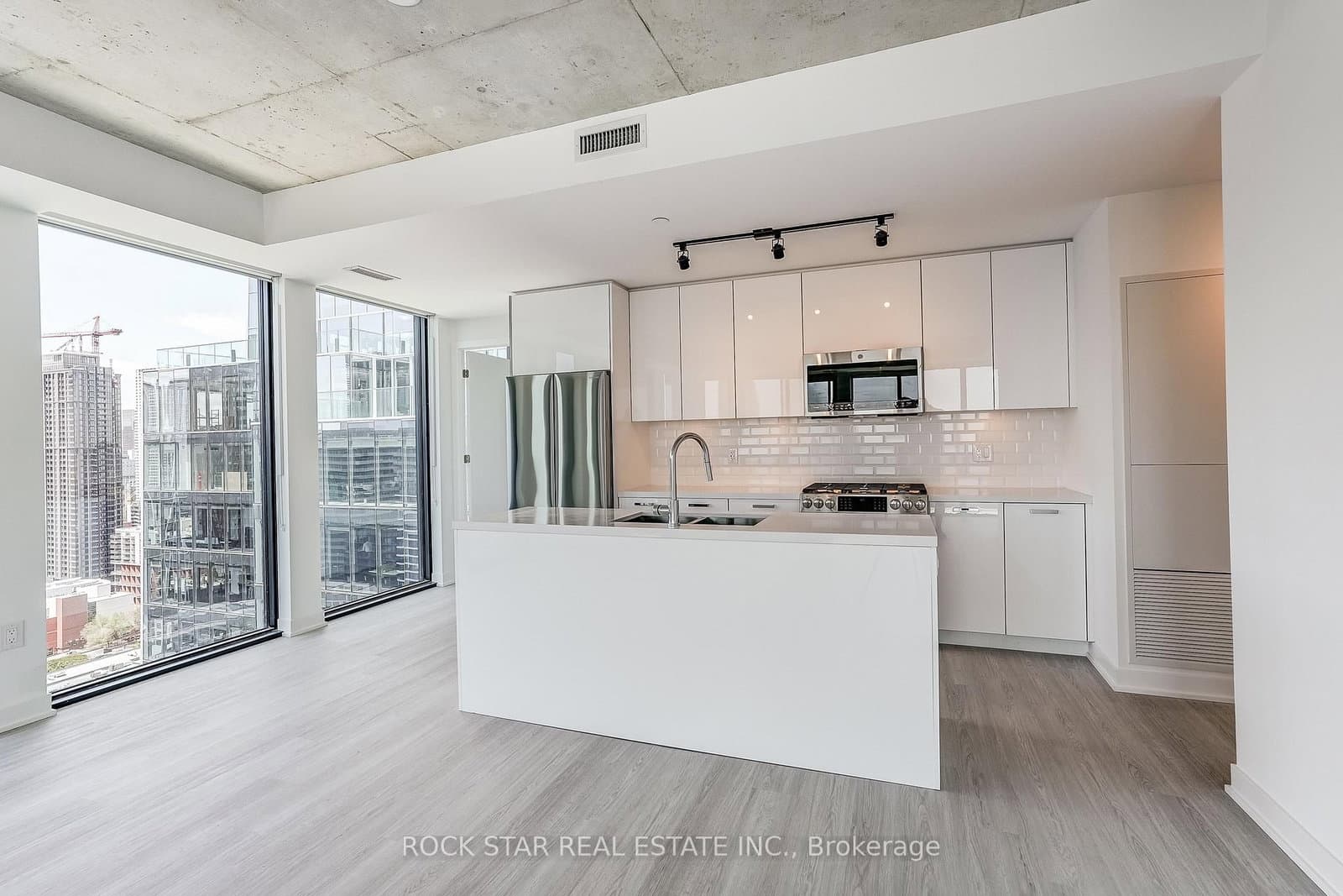 284 King Street E, Unit 2802 thumbnail 22