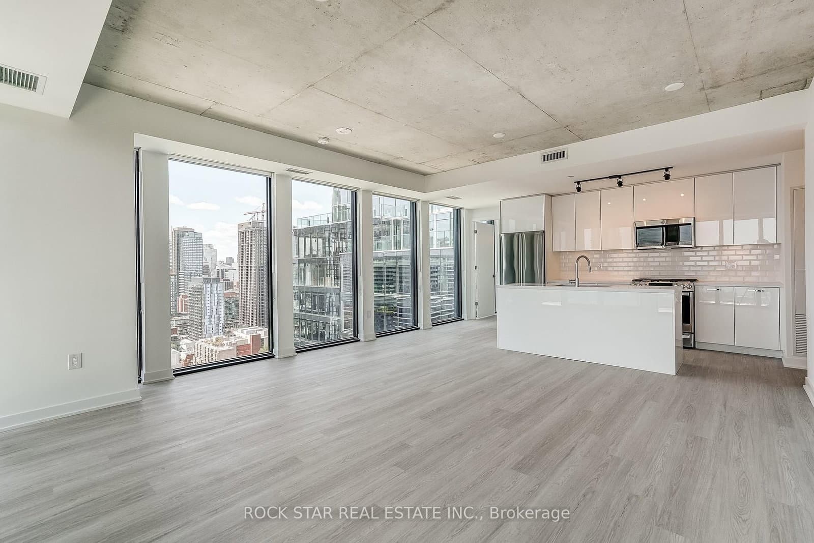284 King Street E, Unit 2802 thumbnail 26