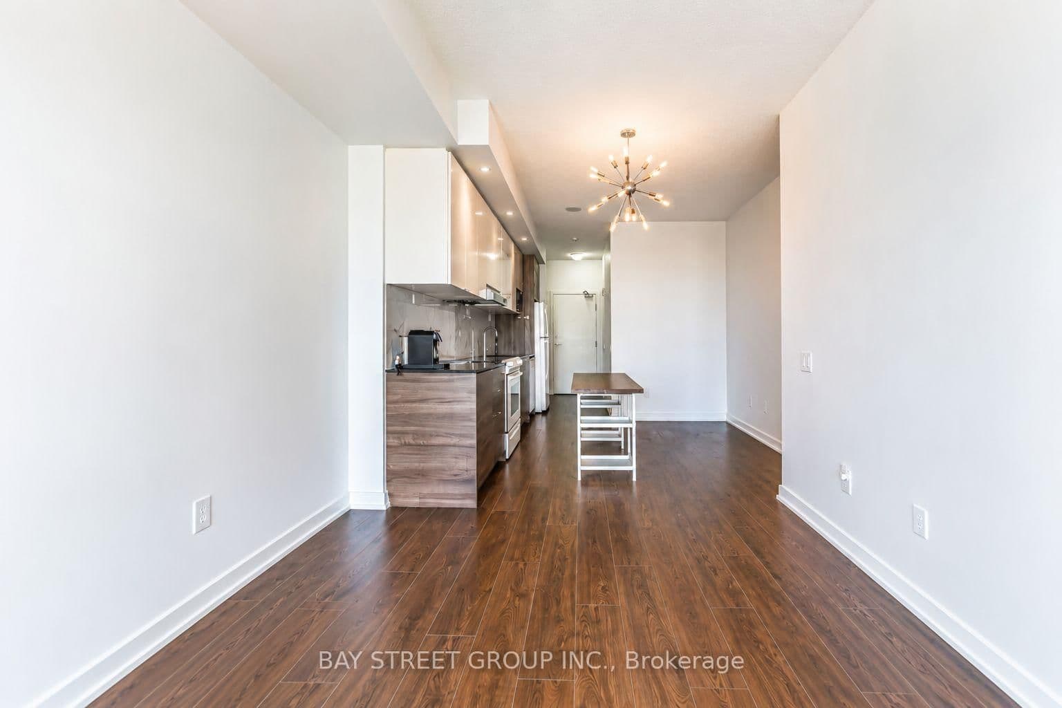 121 McMahon Drive, Unit 2906 thumbnail 21