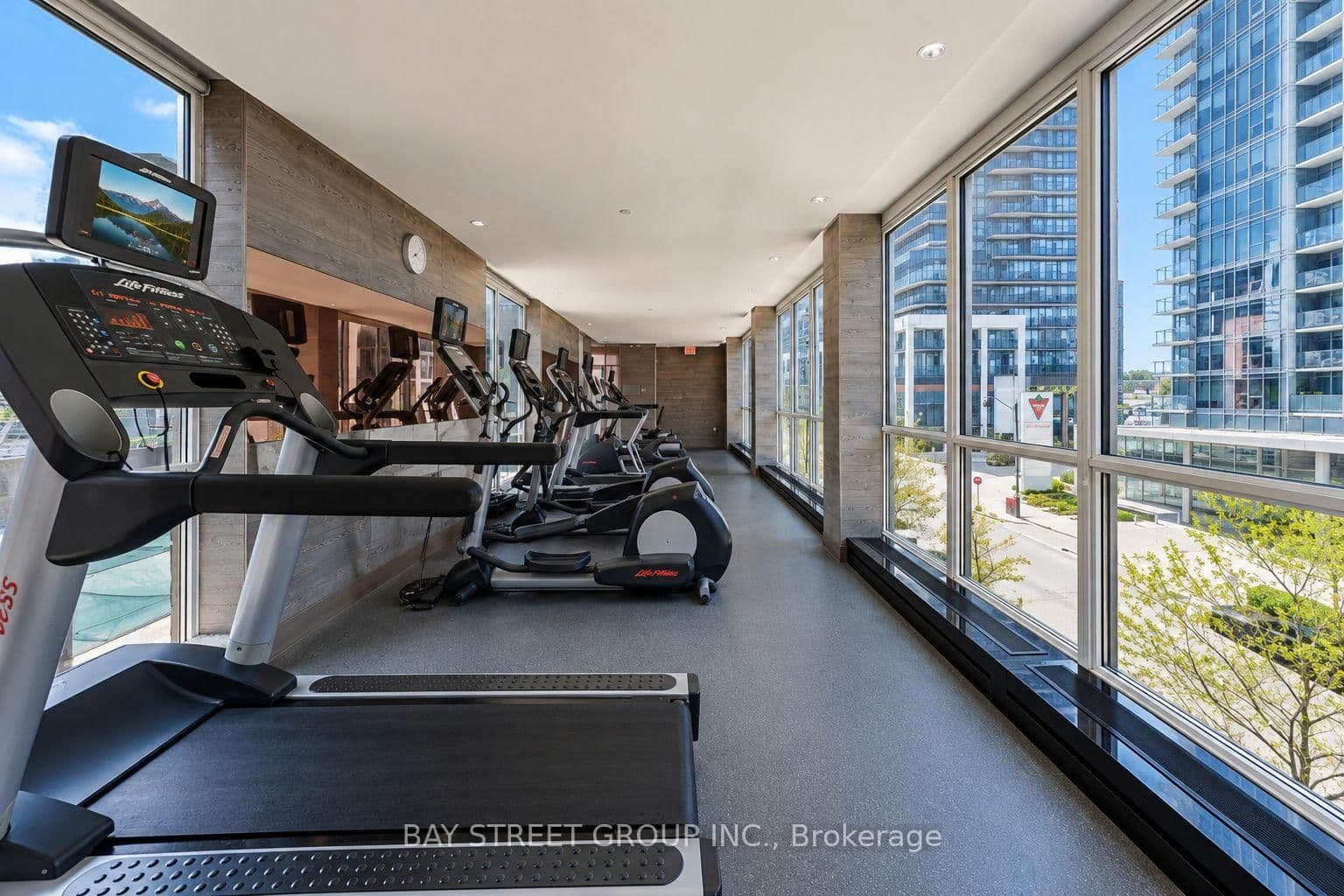 121 McMahon Drive, Unit 2906 thumbnail 35
