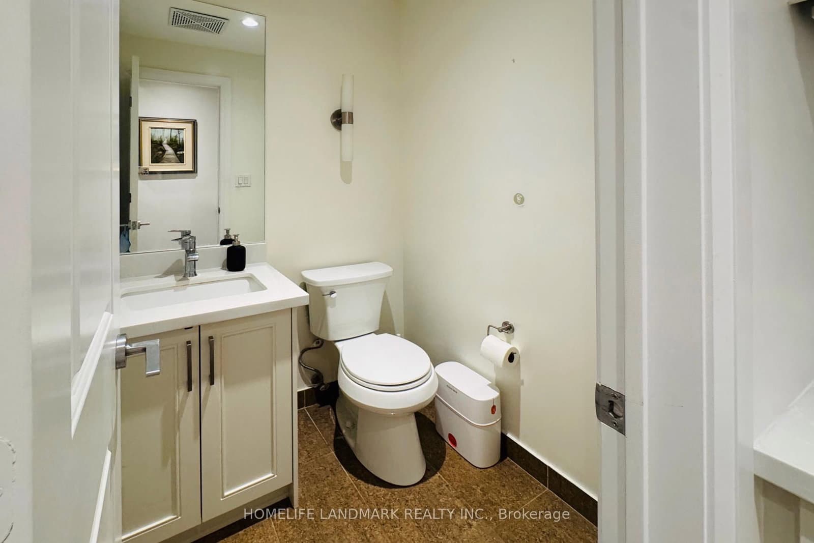 7 Oakburn Crescent, Unit 15 thumbnail 9