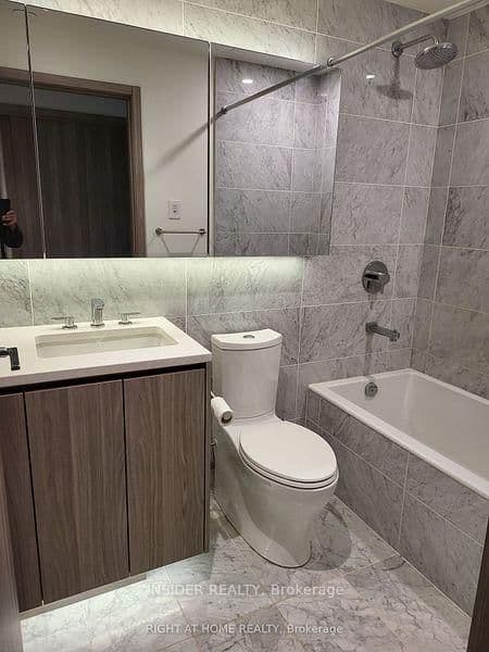 95 McMahon Drive, Unit 605 thumbnail 10