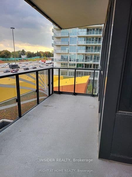 95 McMahon Drive, Unit 605 thumbnail 15