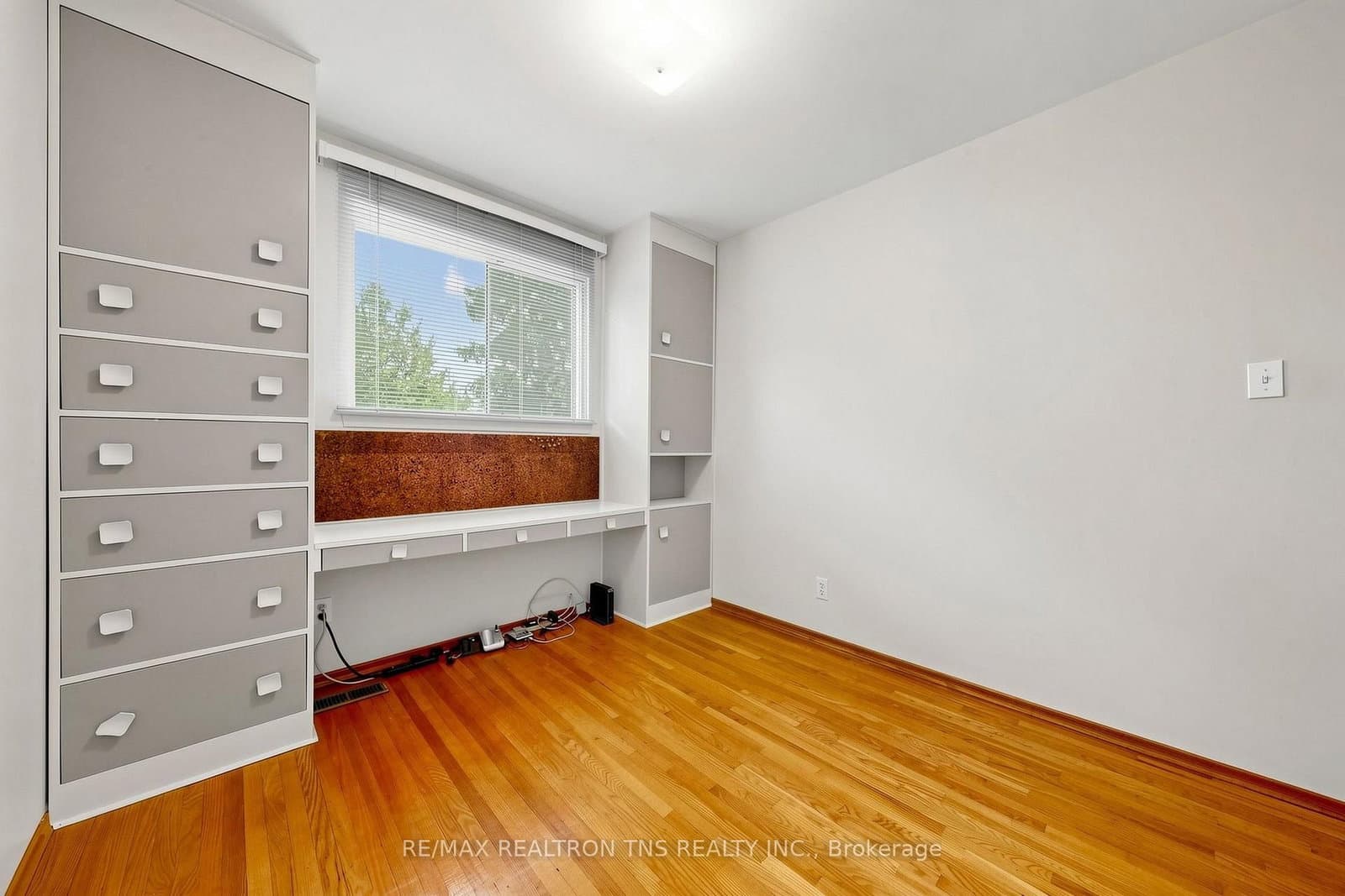 18 Lisburn Crescent thumbnail 14