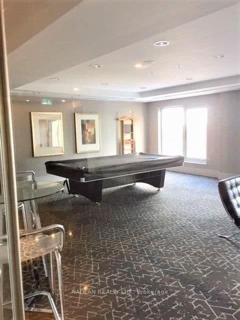 8 Park Road, Unit 1603 thumbnail 16