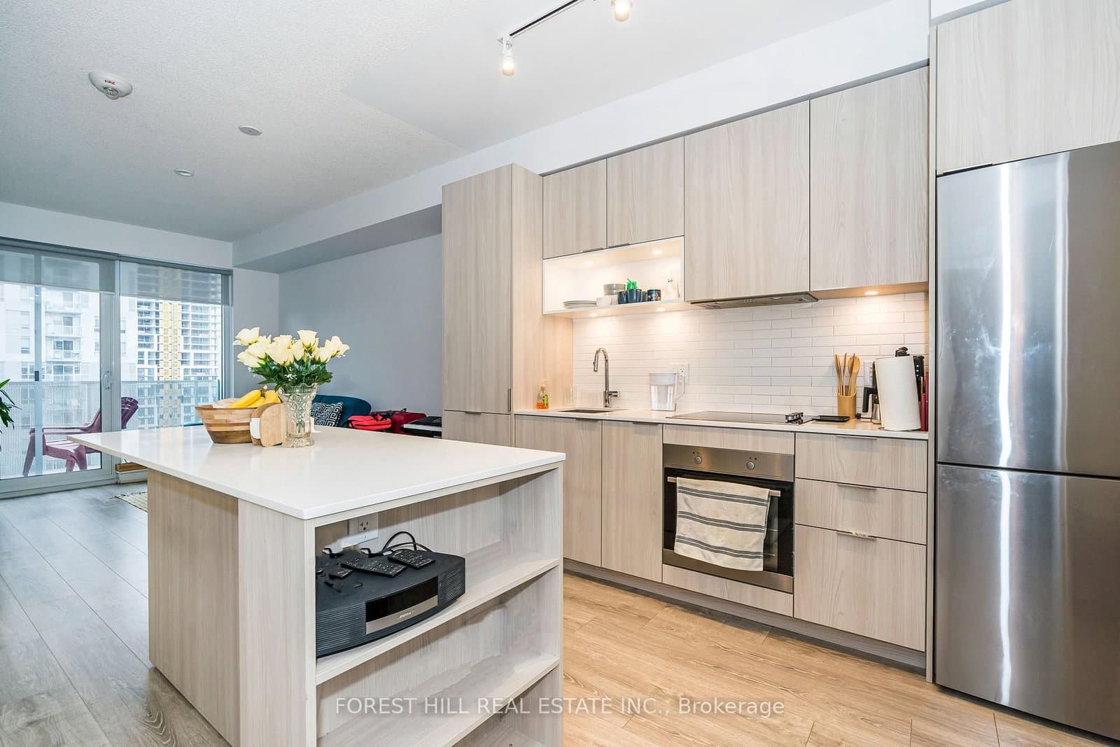 20 Tubman Avenue, Unit 1407 thumbnail 6
