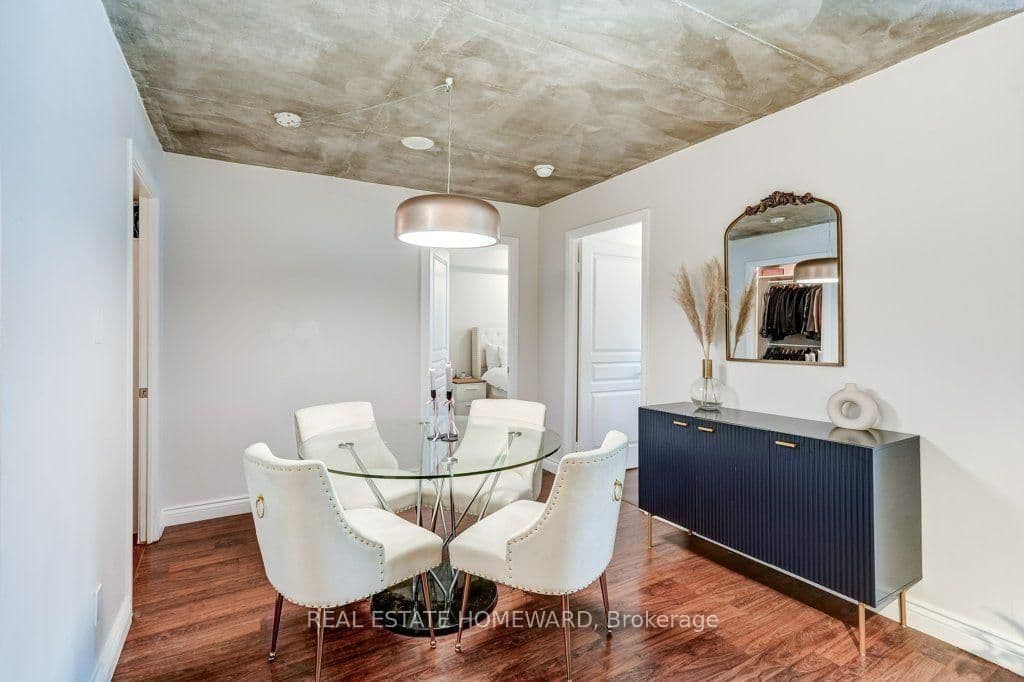 323 E Richmond Street, Unit 1009 thumbnail 14
